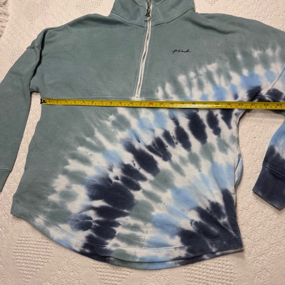 VS PINK Tie Dye Embroidered Oversized Sweatshirt (XS) - Picture 9 of 9